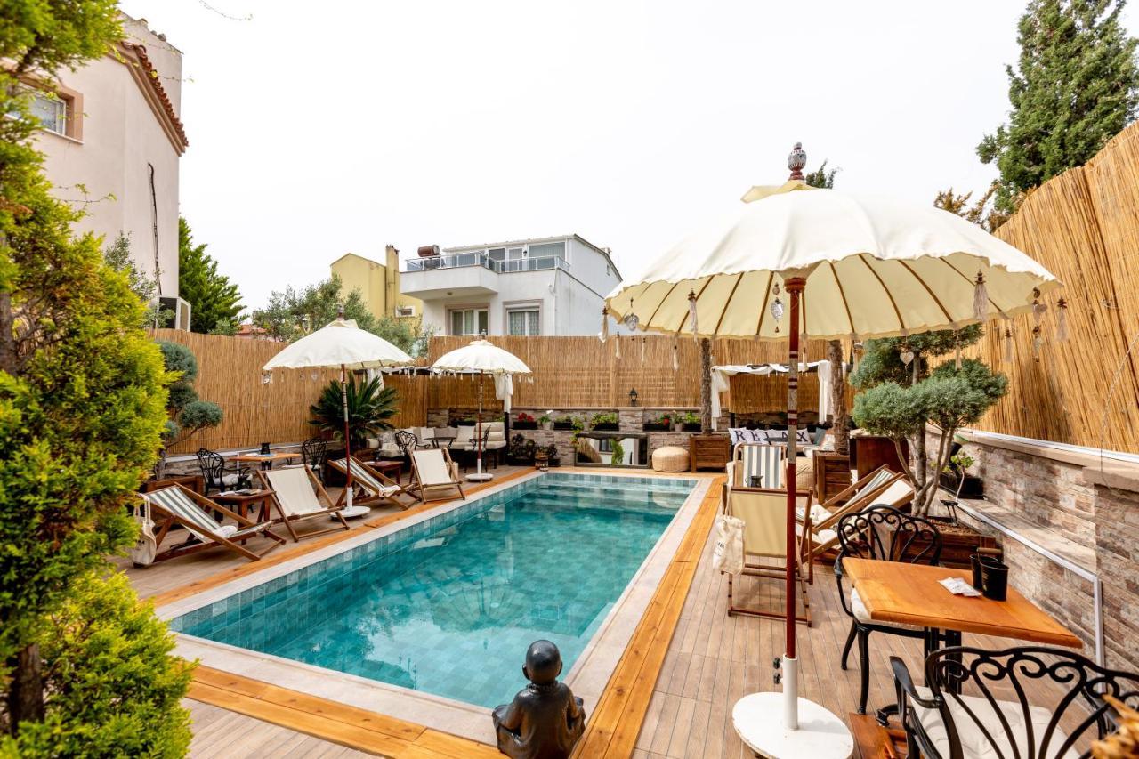 Parna Hotel Cunda Eksteriør billede