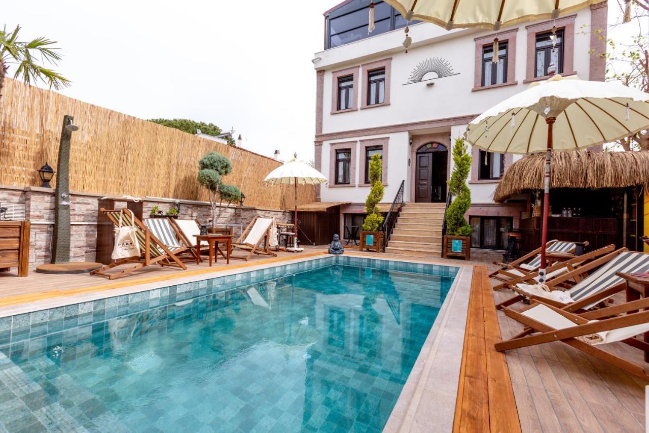 Parna Hotel Cunda Eksteriør billede