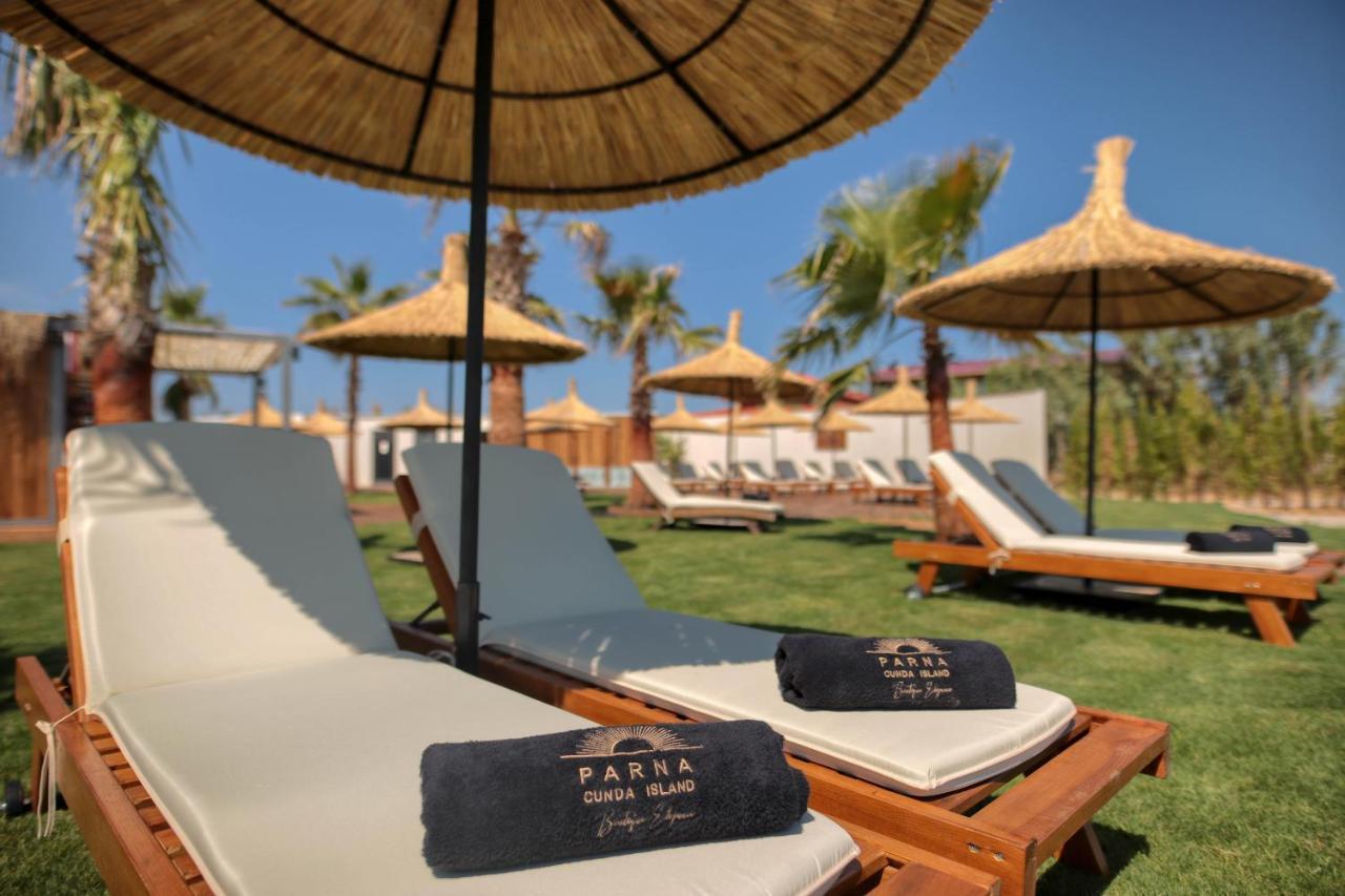 Parna Hotel Cunda Eksteriør billede