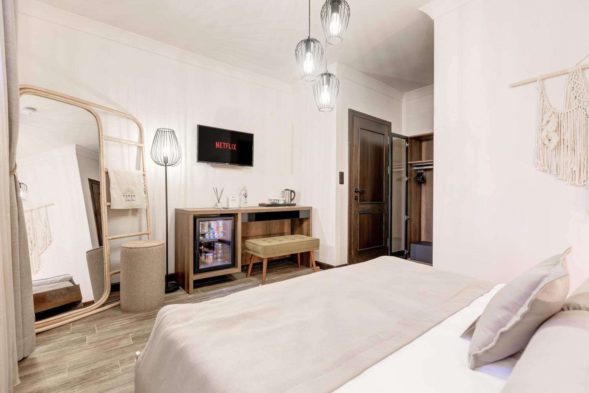 Parna Hotel Cunda Værelse billede