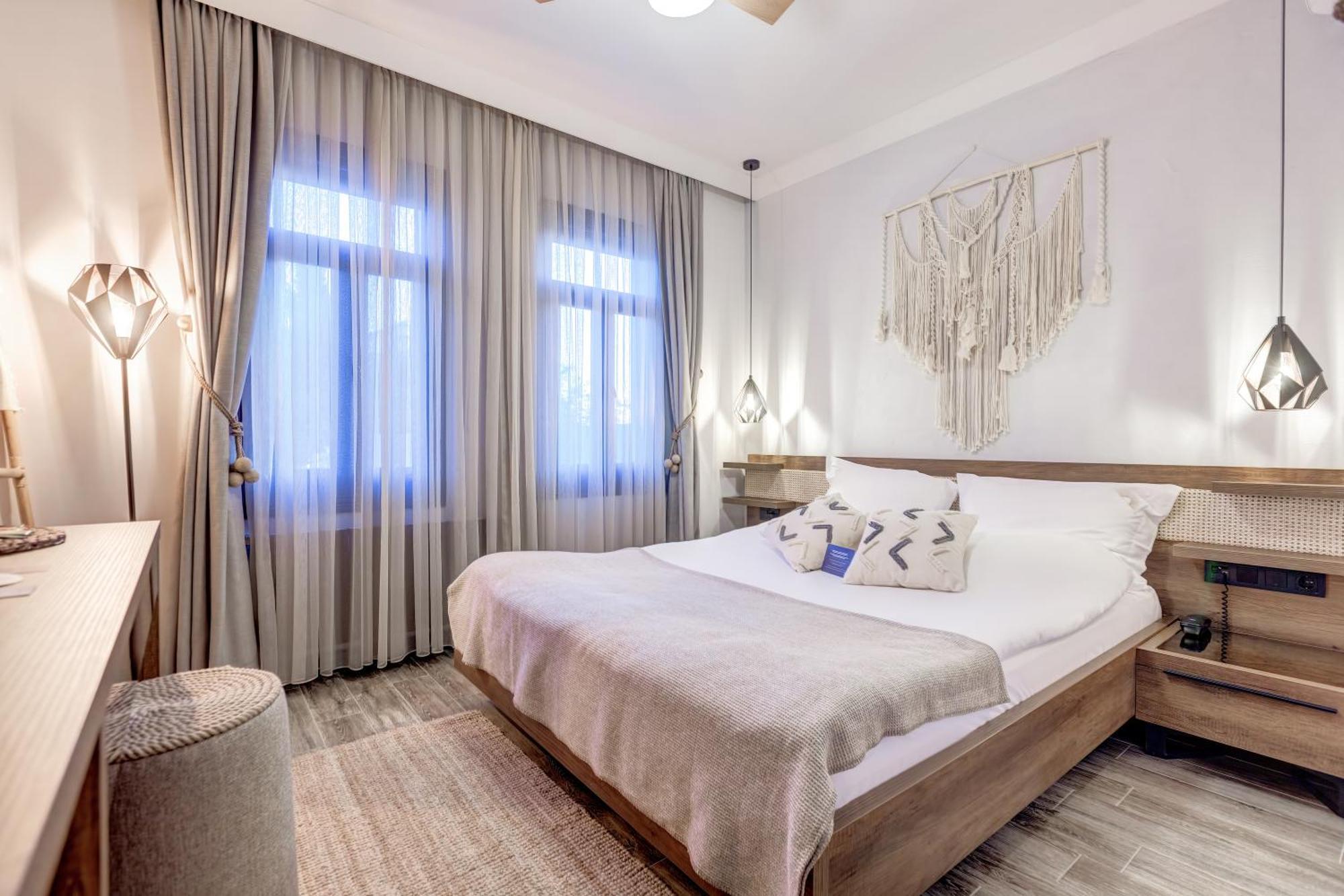 Parna Hotel Cunda Værelse billede